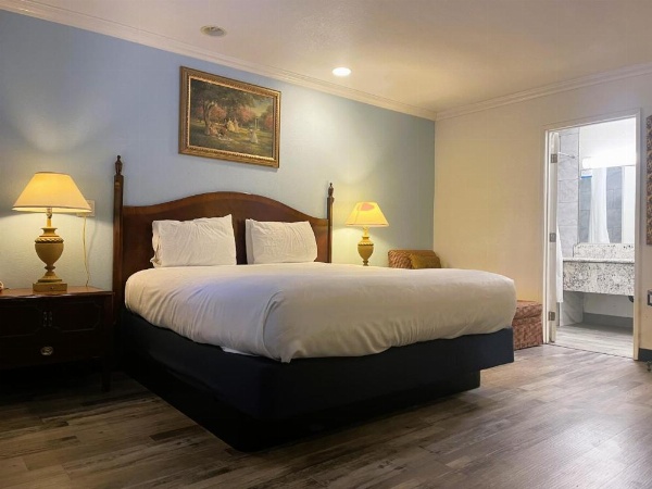 Americas Best Value Inn and Suites -Yucca Valley image 10