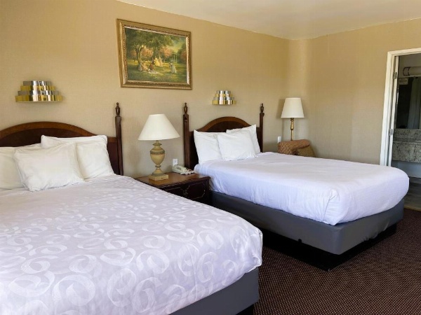 Americas Best Value Inn and Suites -Yucca Valley image 23